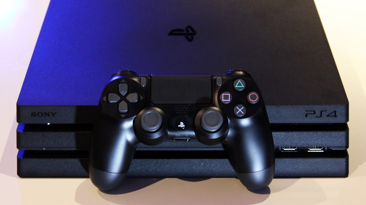 Yeni PlayStation 4 Pro satışa çıktı!