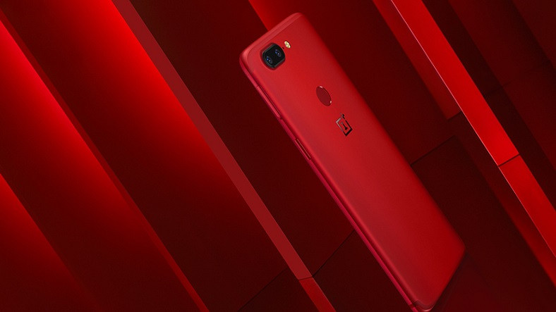 Lava Red OnePlus 5T’nin Satışları Bugün İtibariyle Başladı!