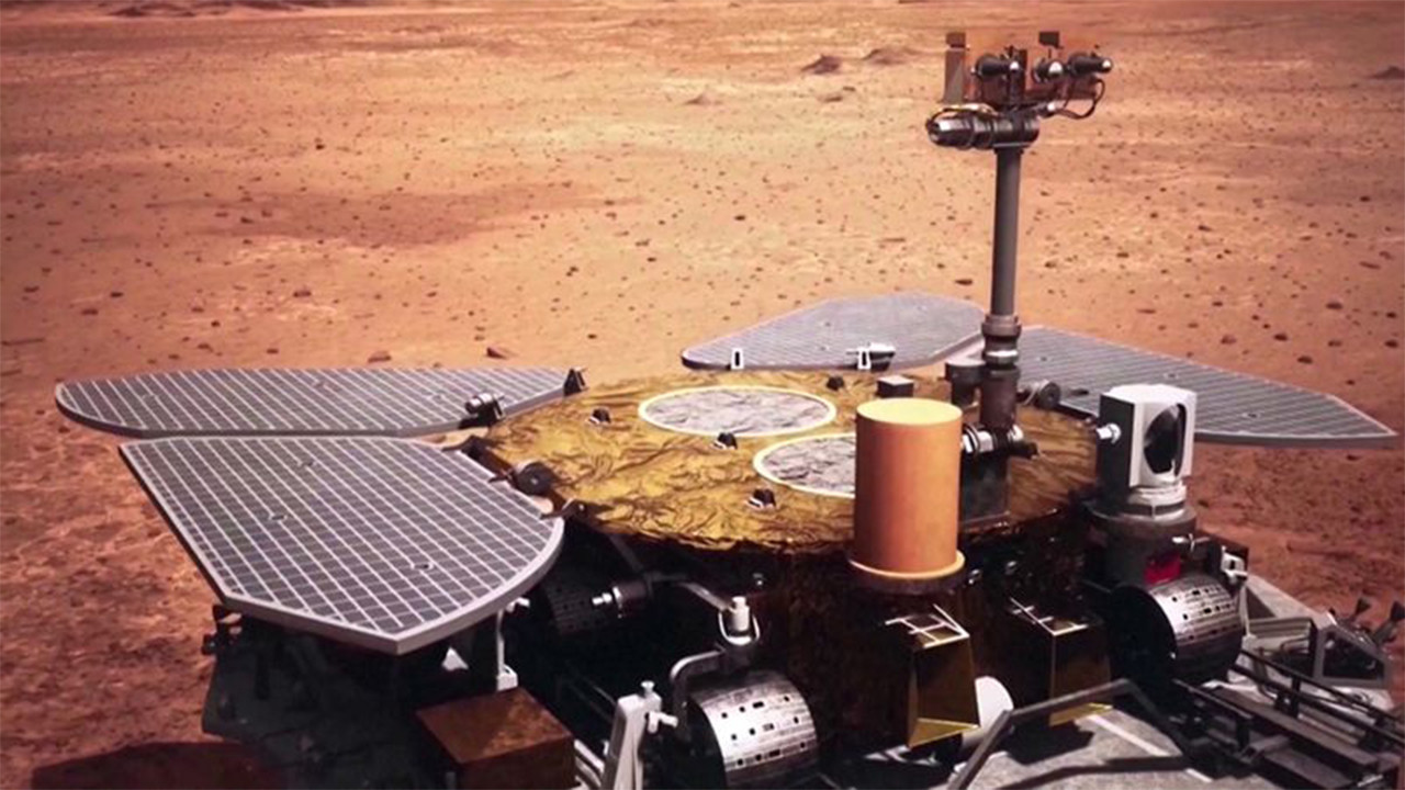 Çin Mars yüzeyinden ilk görselini yayınladı!